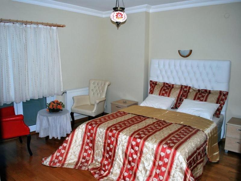 Assortie La Villa Hotel Agva  Room photo